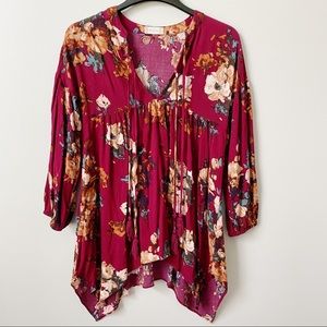 Altar’d State Floral Handkerchief Hem Tunic